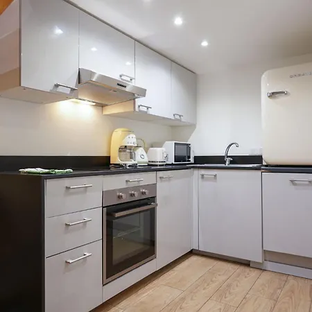 Апартаменты Loft 2 Bedroom Marais, Notre Dame Ac By Lcc Agency Париж